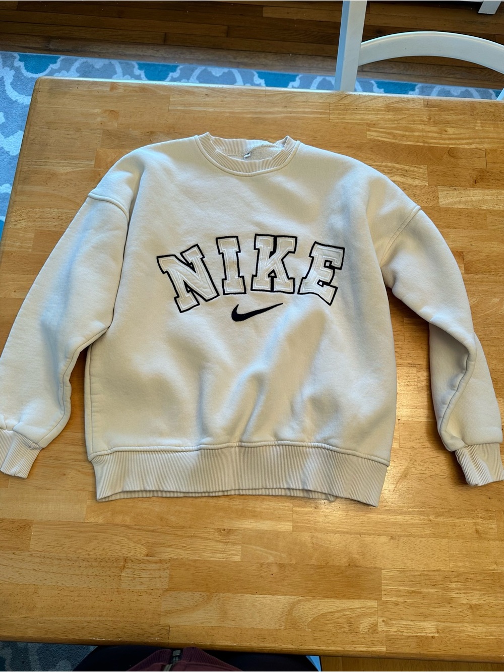 Nike crewneck sweatshirt small - Picture 1 of 3